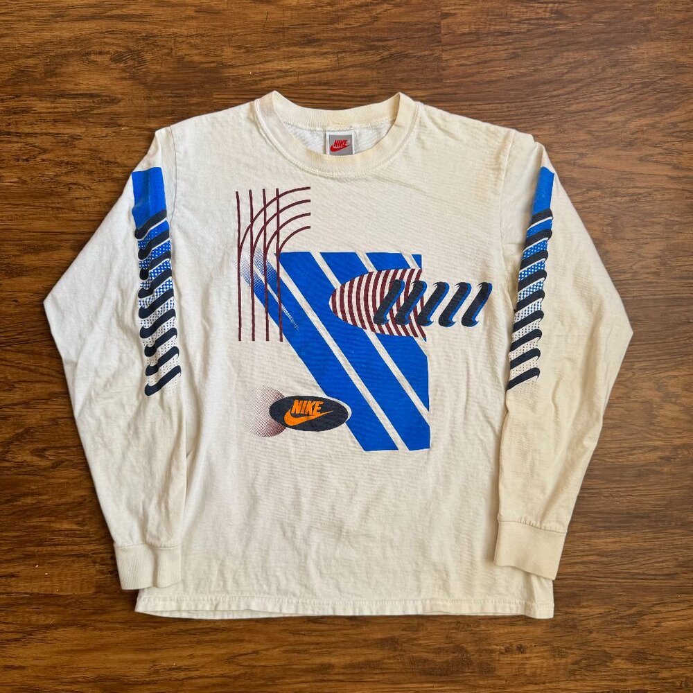 Vtg Nike Long Sleeve T-Shirt Medium Retro Graphic Print Single Stitch USA Made